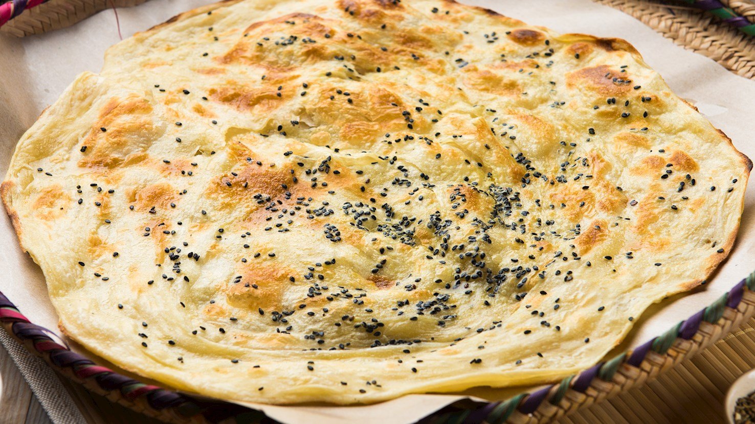 Traditional Yemeni Bread Discover the Essential Flavors of Yemeni Cuisine